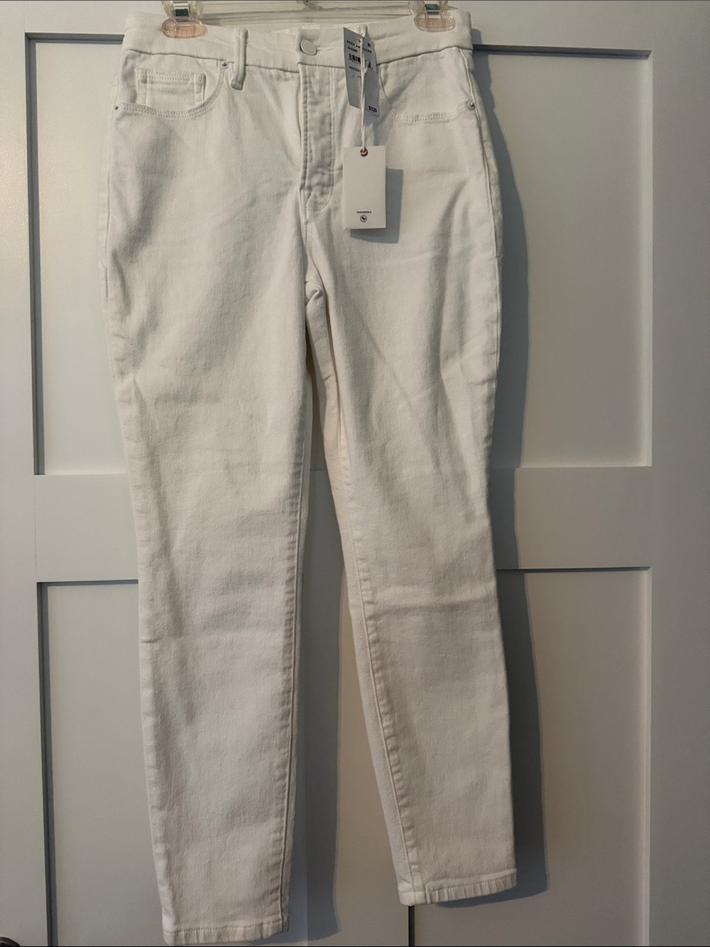 NWT GOOD AMERICAN GOOD LEGS CROP